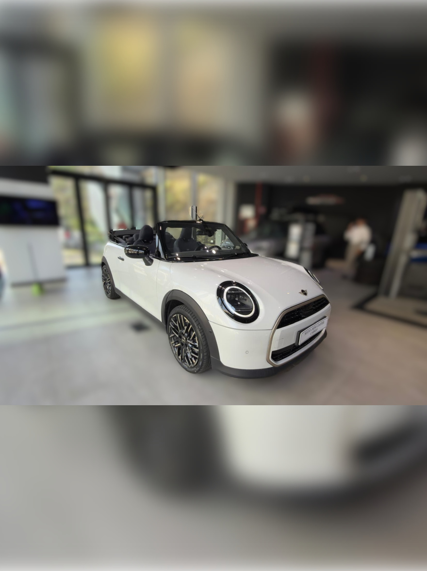 Mini Cabrio C Favoured